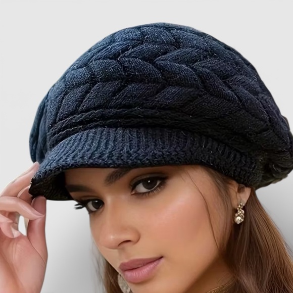 Accessories - Black Knit Newsboy Cap With Built In Ear Muffs and Brim NWT